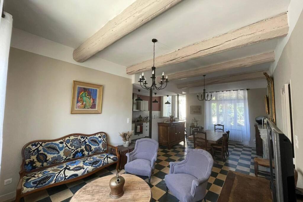 Maison Rosiris Pernes-les-Fontaines Eksteriør bilde