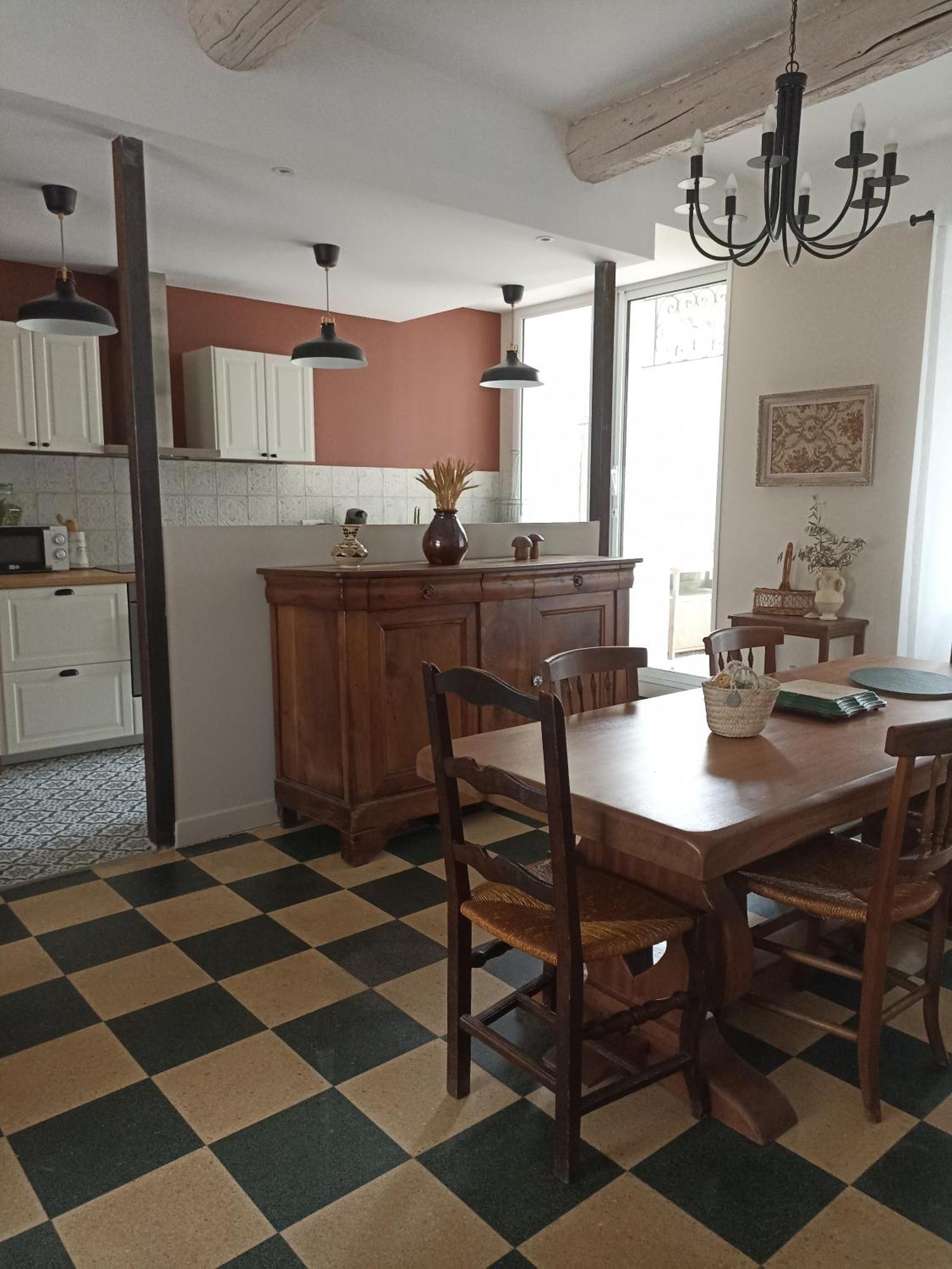 Maison Rosiris Pernes-les-Fontaines Eksteriør bilde